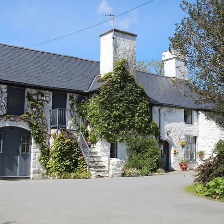 Dolgun Uchaf Historic B&B And Cottages In Snowdonia دولغيلوو المظهر الخارجي الصورة