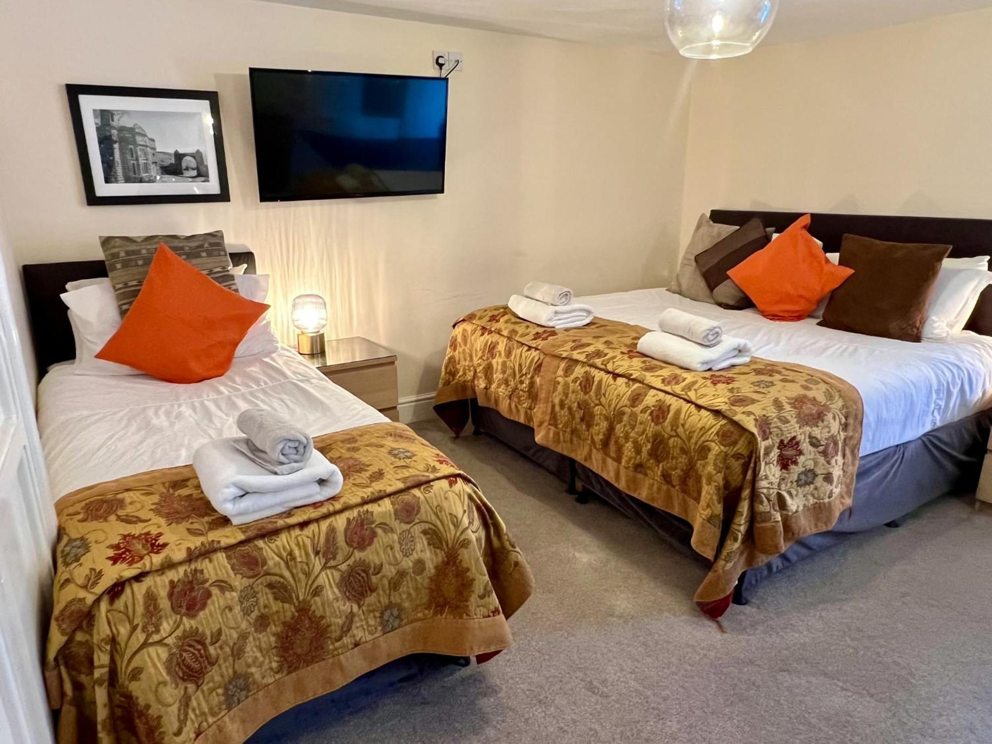 Dolgun Uchaf Historic B&B And Cottages In Snowdonia دولغيلوو المظهر الخارجي الصورة