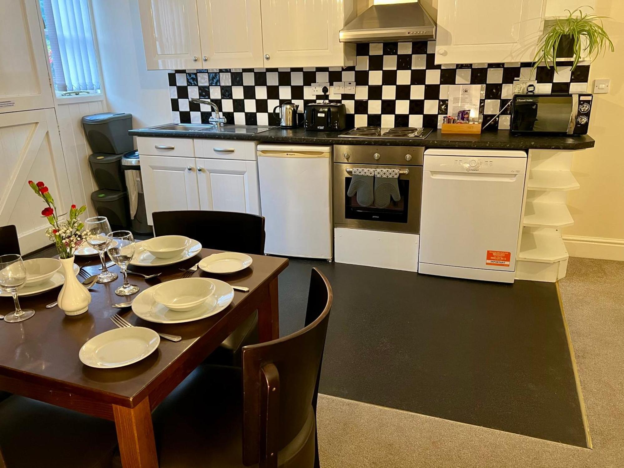 Dolgun Uchaf Historic B&B And Cottages In Snowdonia دولغيلوو المظهر الخارجي الصورة