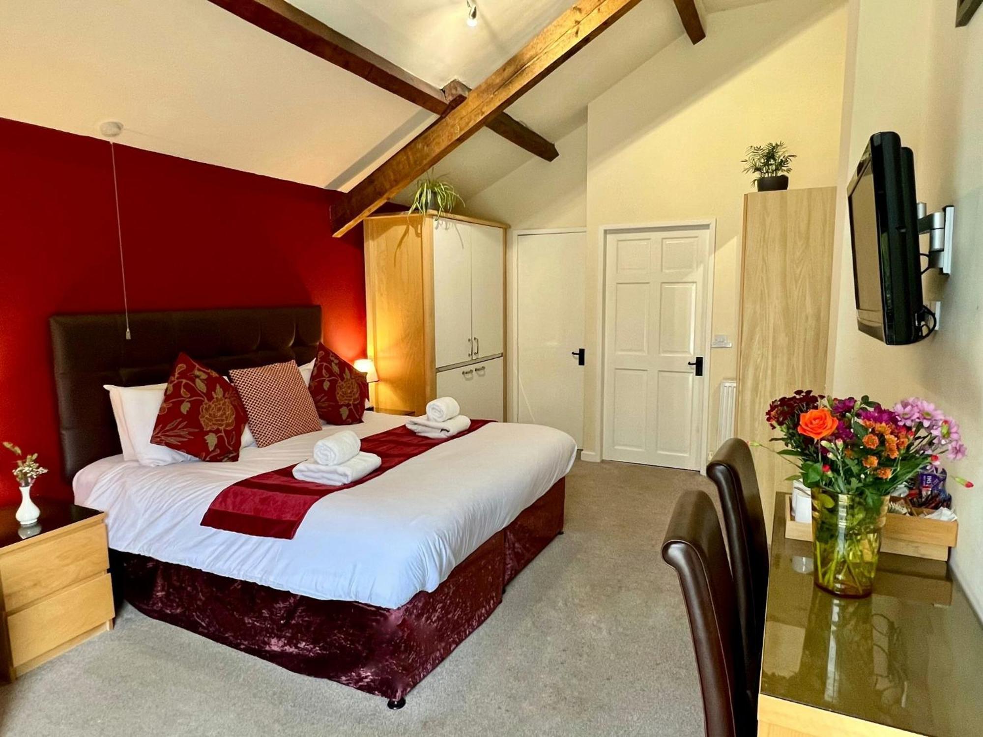 Dolgun Uchaf Historic B&B And Cottages In Snowdonia دولغيلوو المظهر الخارجي الصورة