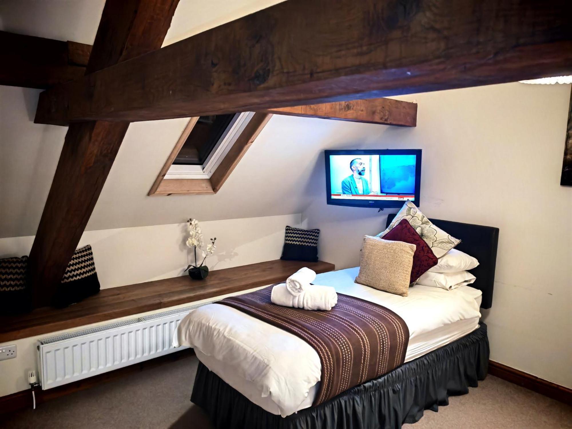 Dolgun Uchaf Historic B&B And Cottages In Snowdonia دولغيلوو المظهر الخارجي الصورة